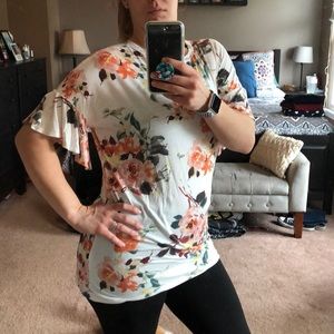 Perfect summer floral tunic 👚 CLEARANCE SALE